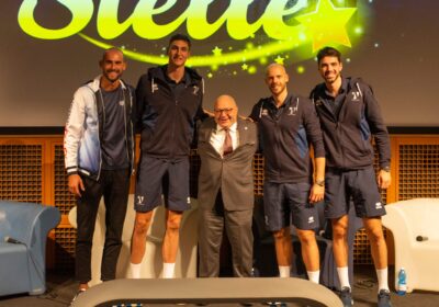 Biella, i campioni del mondo di volley incantano la platea ‘sotto le stelle’