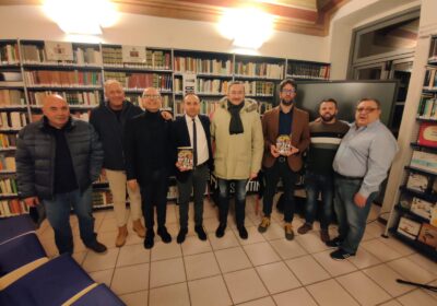 Crescentino, Alberto Galimberti ha presentato ‘Alessandro Del Piero campione infinito’