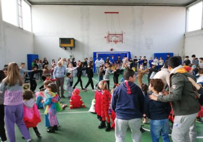 Valcerrina, festa di carnevale nelle scuole di Cerrina