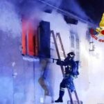 Livorno Ferraris, abitazione in fiamme nella notte