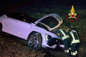 Vercelli, incidente nella notte sulla SP6 direzione Olcenengo