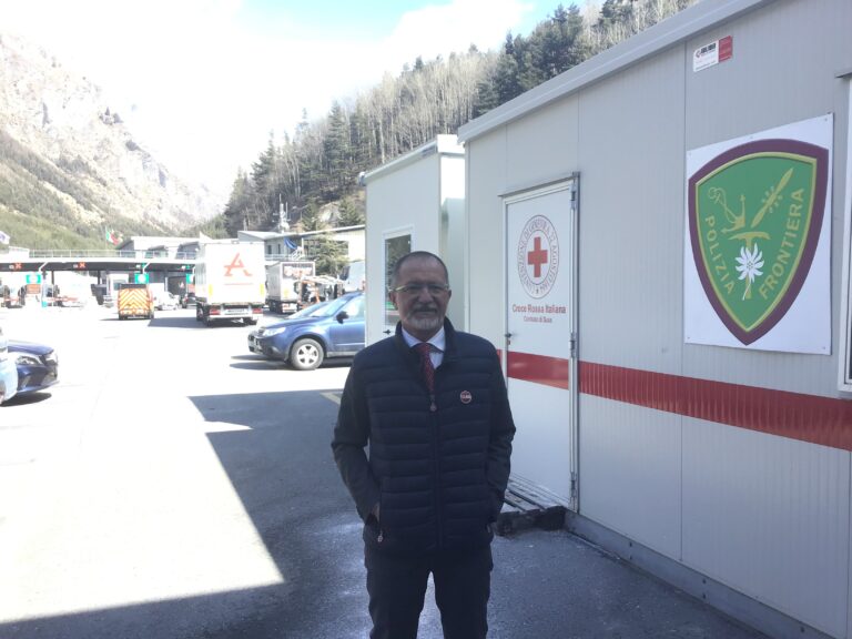 Bardonecchia, l’assessore Vignale in visita alla stazione della polizia di frontiera