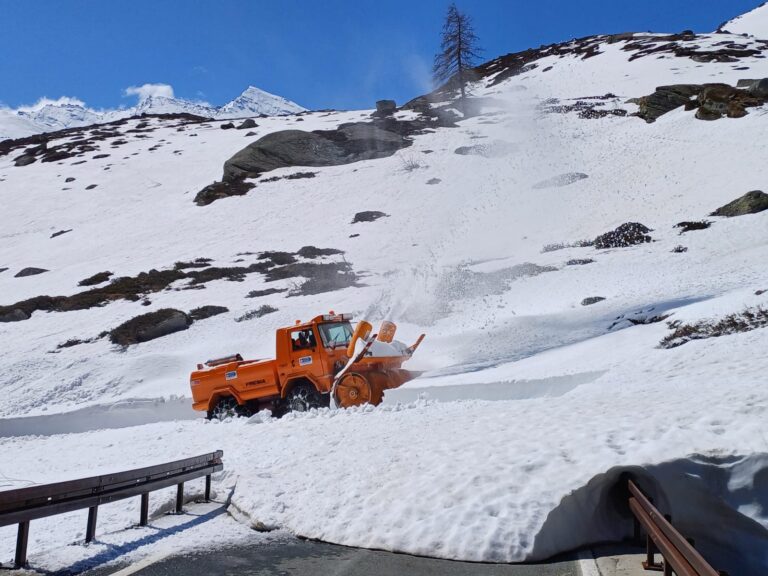 Colle del Nivolet, slitta la riapertura del tratto ad alta quota della SP 50