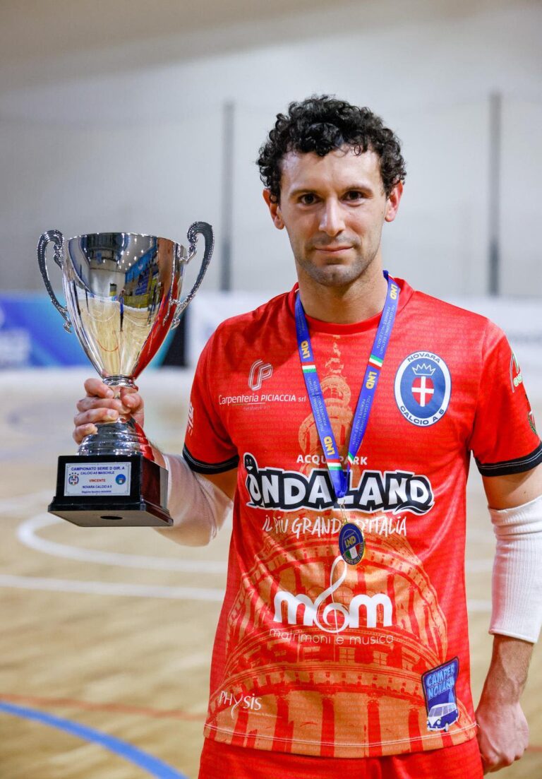 Calcio a 5, Davide Pasca portiere ‘saracinesca’: 2 promozioni in 2 anni. E ora ….