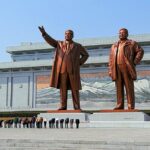 Corea del Nord, il Paese che ha inventato la necrocrazia con le cariche di Stato eterne