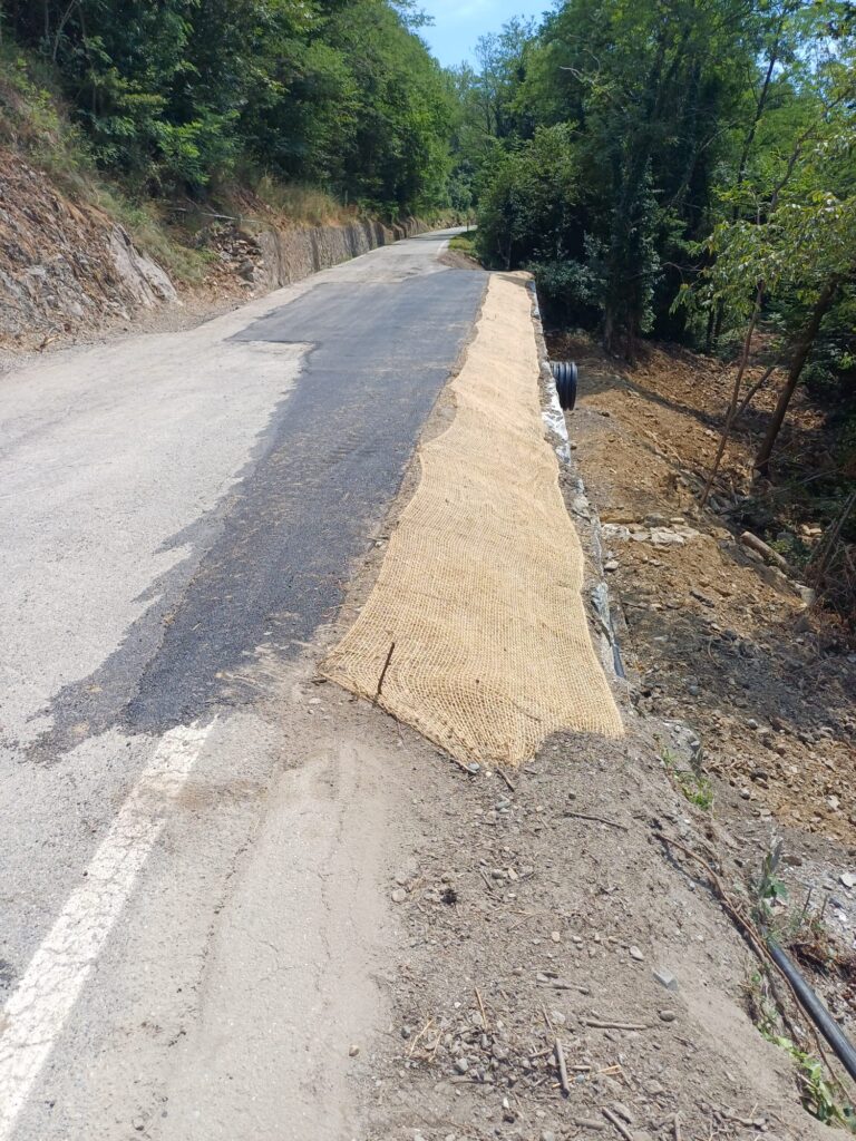 Borgofranco d’Ivrea, riapre con nuove opere di sostegno la SP 74