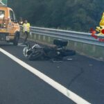 Incidente tra due moto sulla A26