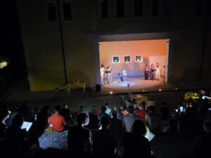 Monteu da Po, letture sotto le stelle nella notte di San Lorenzo