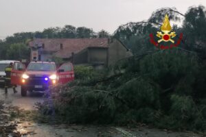 Moncrivello: Maltempo causa problemi nel comune. Intervengono i Vigili del Fuoco