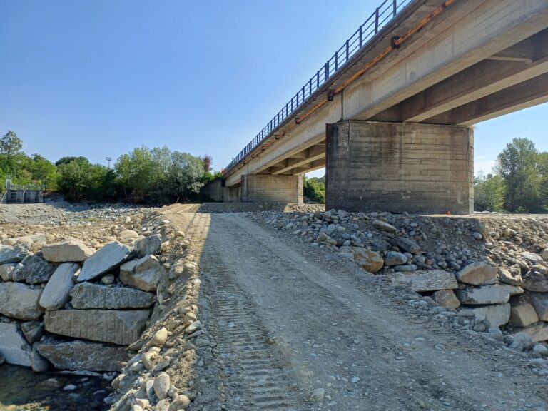 Villanova Canavese, i lavori per riaprire il ponte