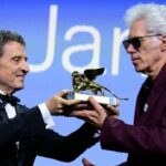 CINEMA.VENEZIA82 –  IL LEONE D’ORO A JIM JARMUSH E IL MESSAGGIO DEL CARDINAL PIZZABALLA