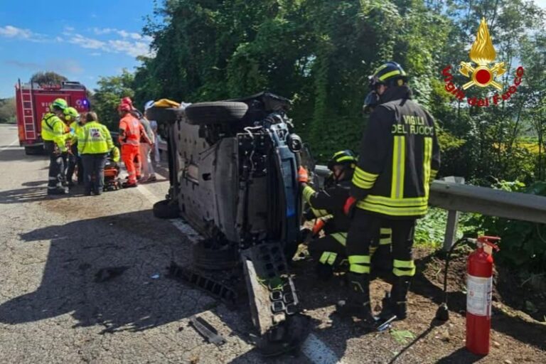 Palazzolo Vercellese, incidente stradale sulla statale