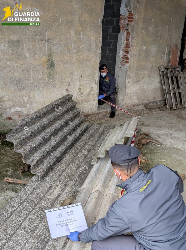 Villanova Biellese, sequestrata un’ampia area e 16mila tonnellate di rifiuti contenenti amianto