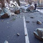 Caduta massi sulla SP 32: senso unico alternato a Monte di Viù e chiusura notturna
