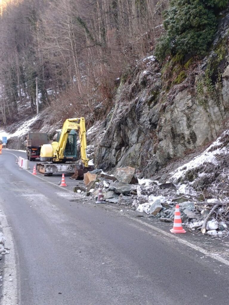 Valle di Viù, riaperta a senso unico alternato sulla SP 32