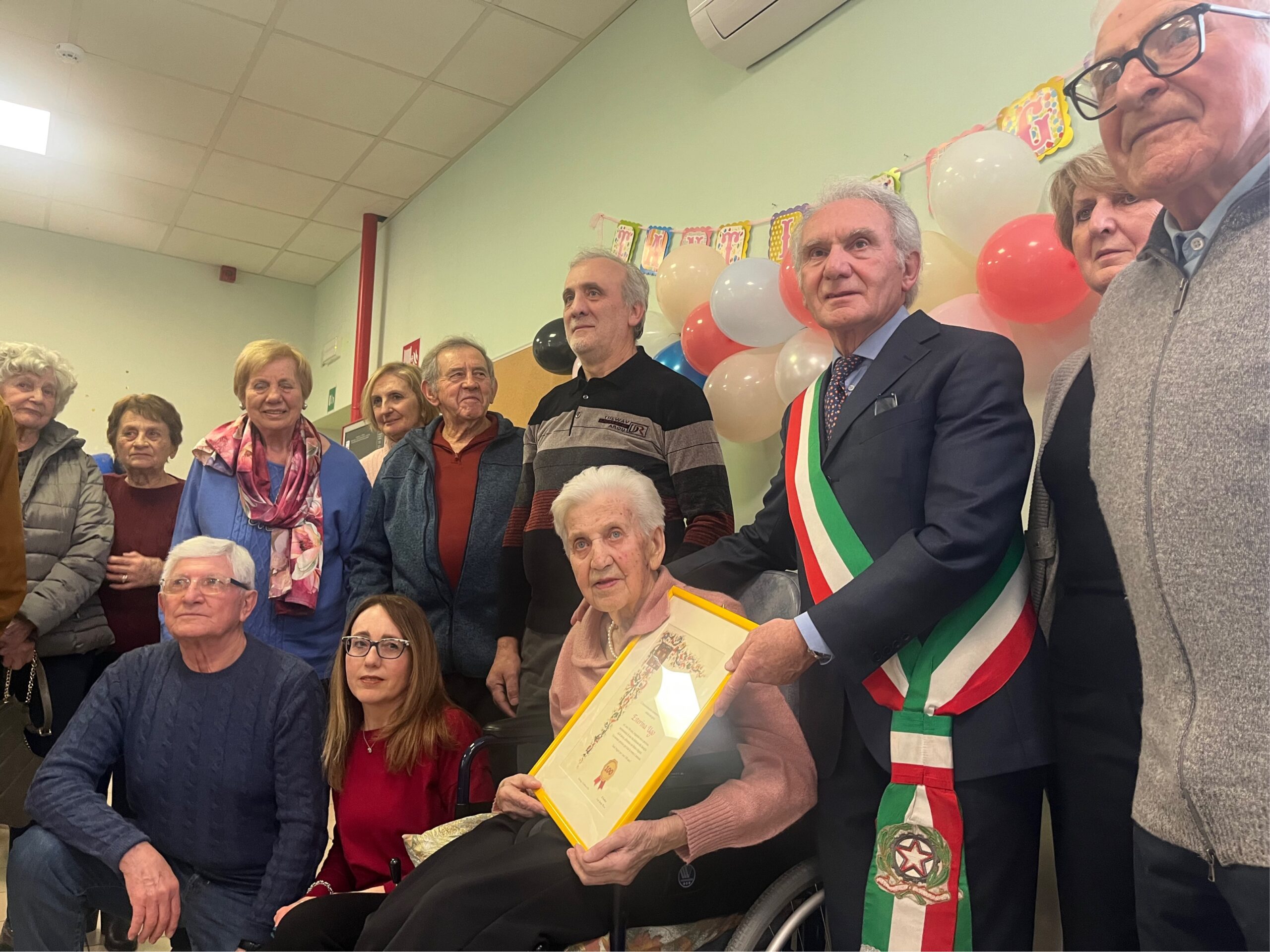 Lessolo, festeggiati al centro Globo Azzurro i 100 anni di Esterina Ugo